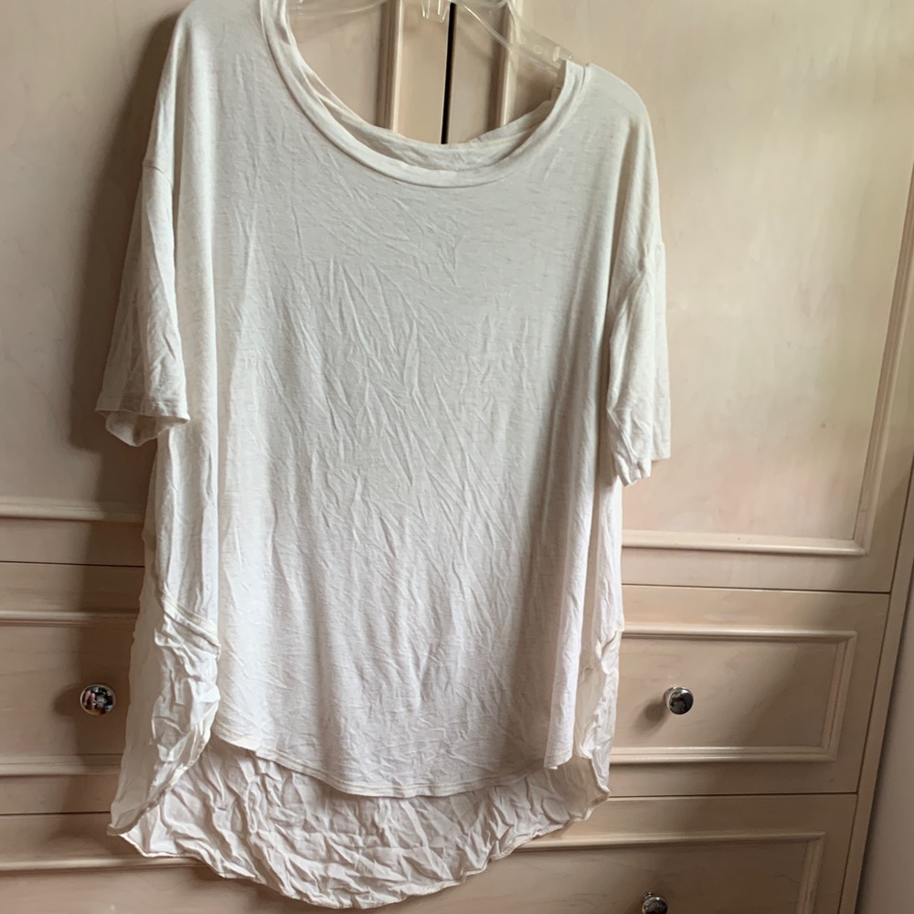 AEO SOFT N SEXY TSHIRT